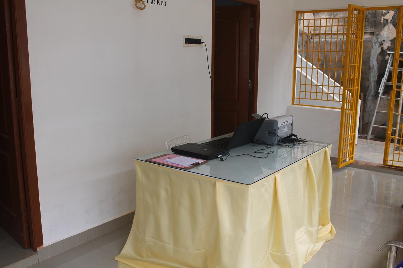 Hostel Chettinad Packer Kānādukāttān Zewnętrze zdjęcie